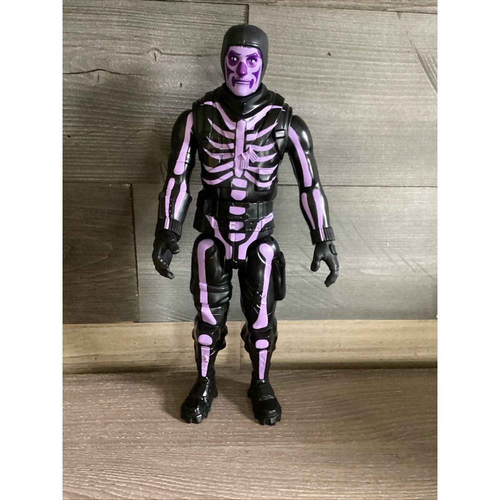 Fortnite Victory Series Skull Trooper Purple Glow 12" Action Figure Jazwares